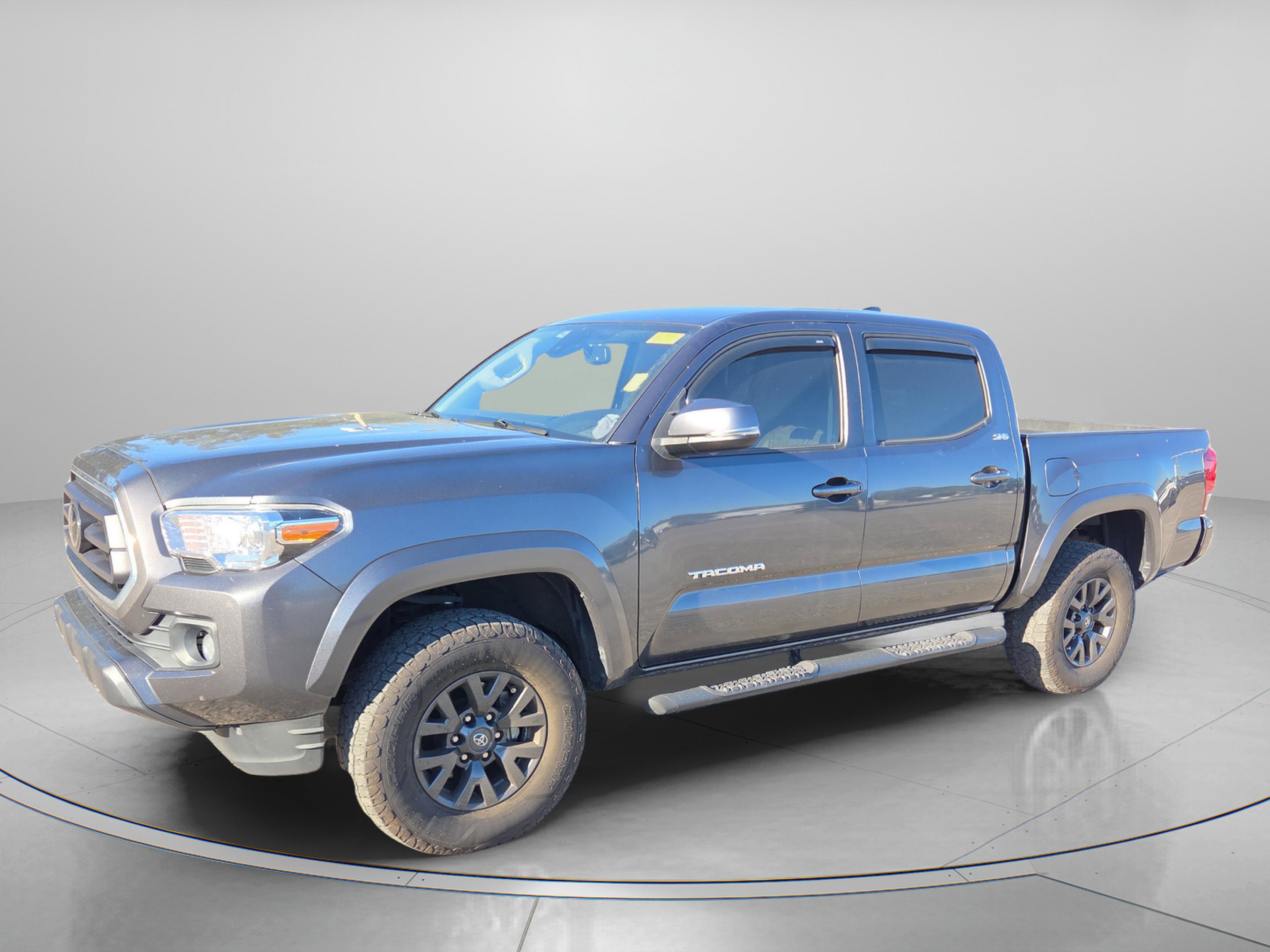 Used 2022 Toyota Tacoma SR5 image 2