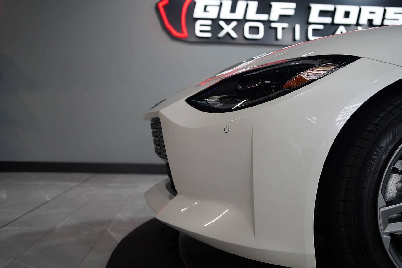 Used 2025 Nissan Z Sport w/ Floor Mat Package RWD image 26
