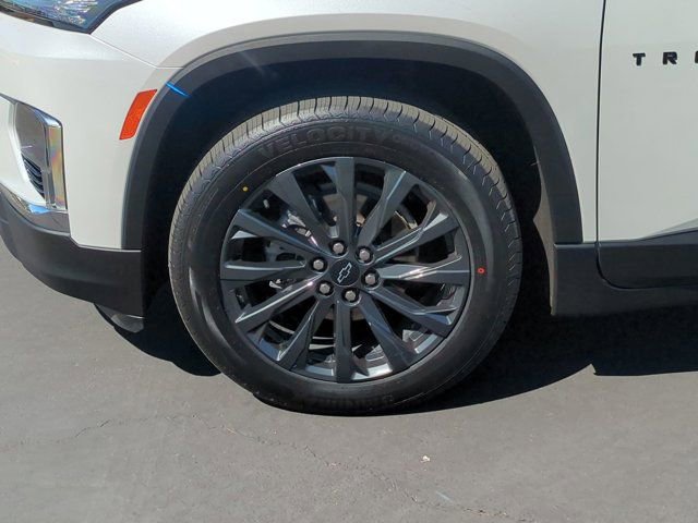Used 2023 Chevrolet Traverse RS image 9