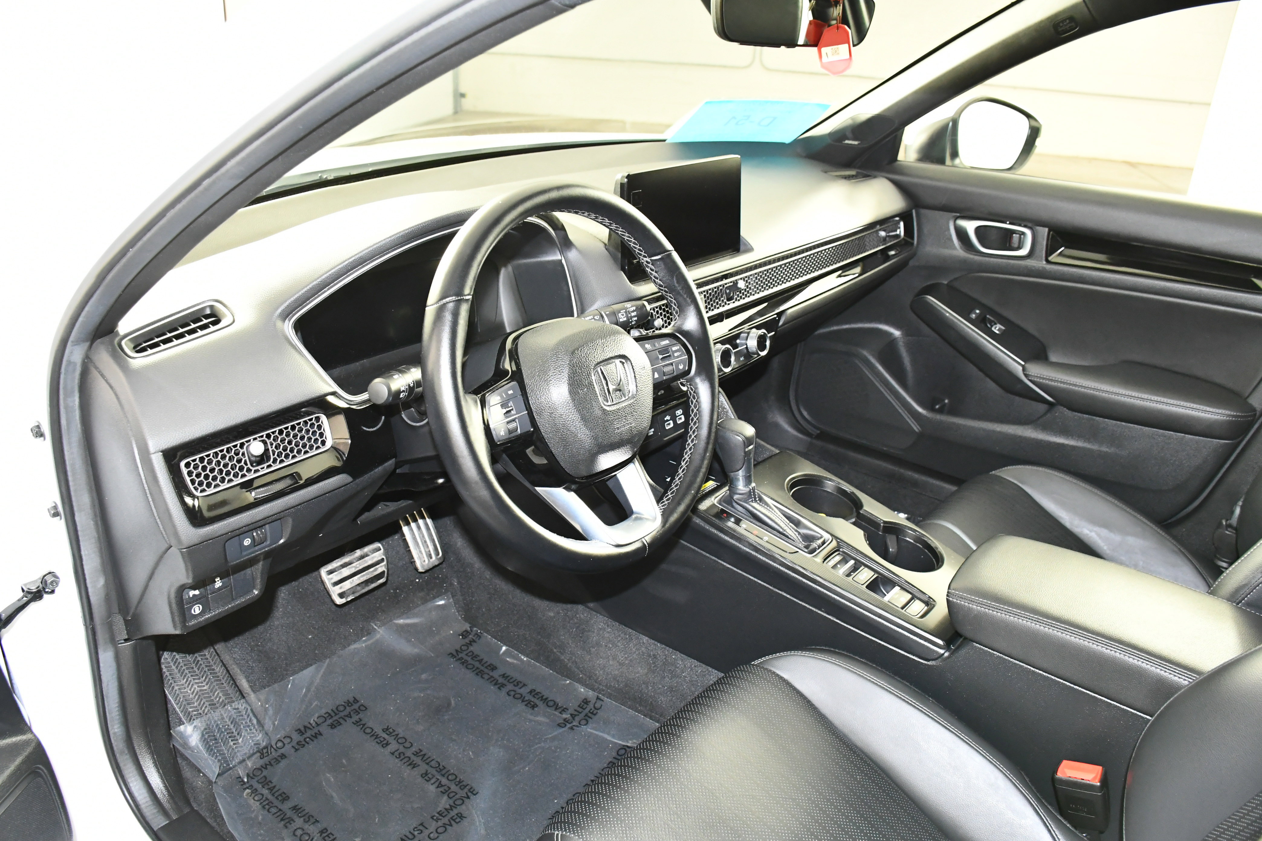 Certified 2024 Honda Civic Sport Touring image 2