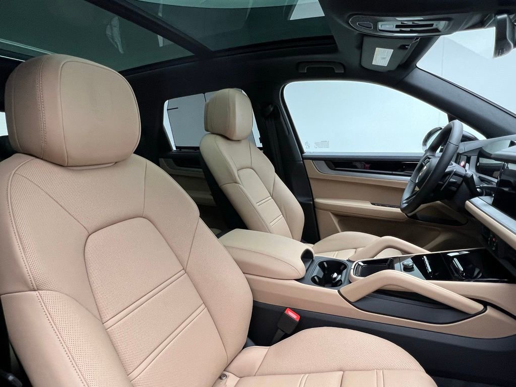 New 2026 Porsche Cayenne E-Hybrid image 18