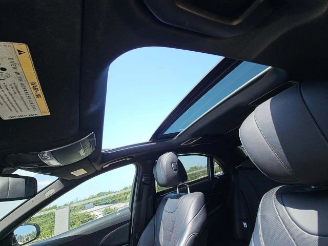 Used 2015 Mercedes-Benz S 550 Sedan image 9