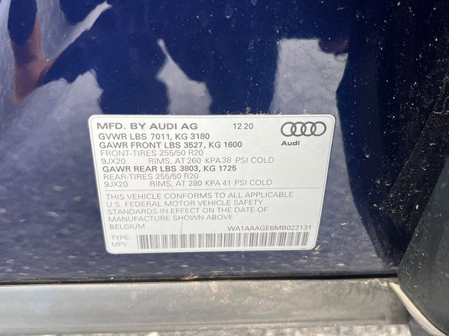 Used 2021 Audi e-tron Premium w/ Convenience Plus Package image 40