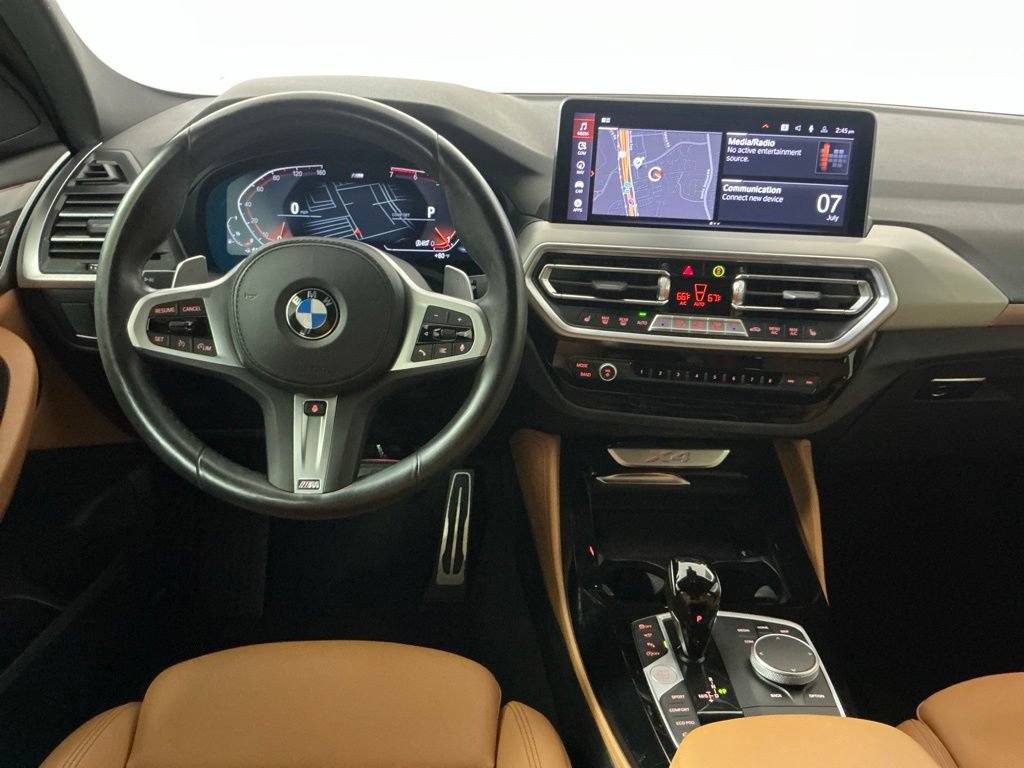 Used 2025 BMW X4 xDrive30i w/ Premium Package AWD/4WD image 9