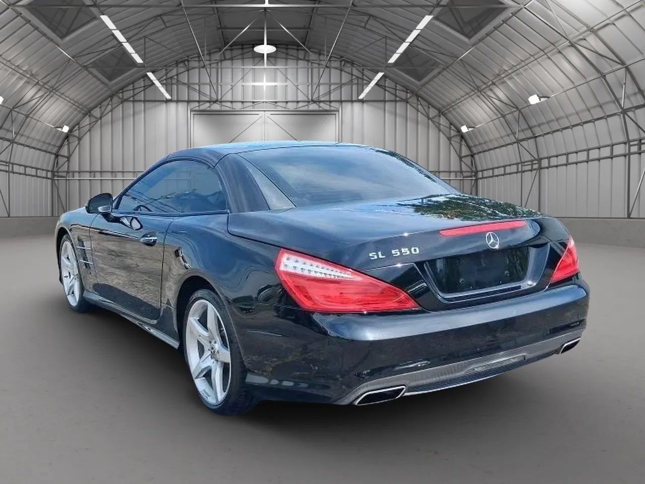 Used 2013 Mercedes-Benz SL 550 w/ Premium Pkg image 3