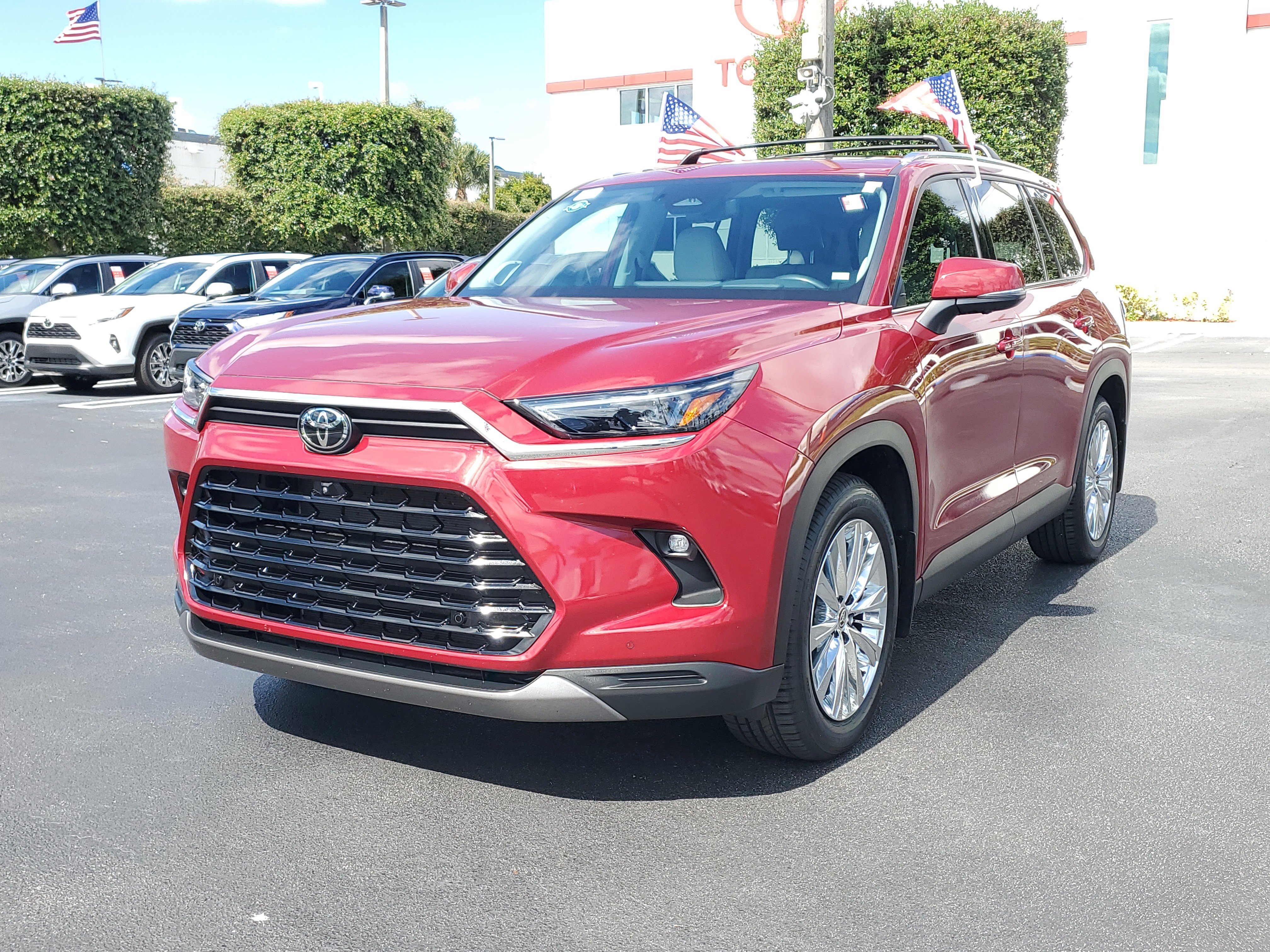 Used 2024 Toyota Grand Highlander Platinum image 5