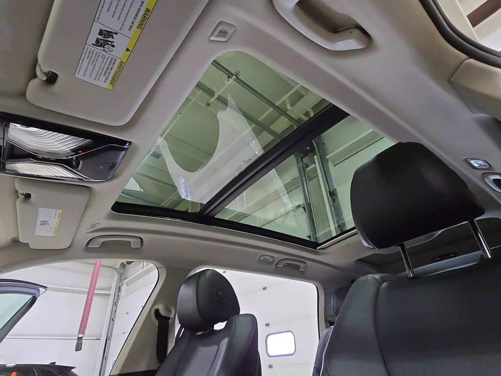 Used 2022 BMW X7 xDrive40i w/ Premium Package image 34