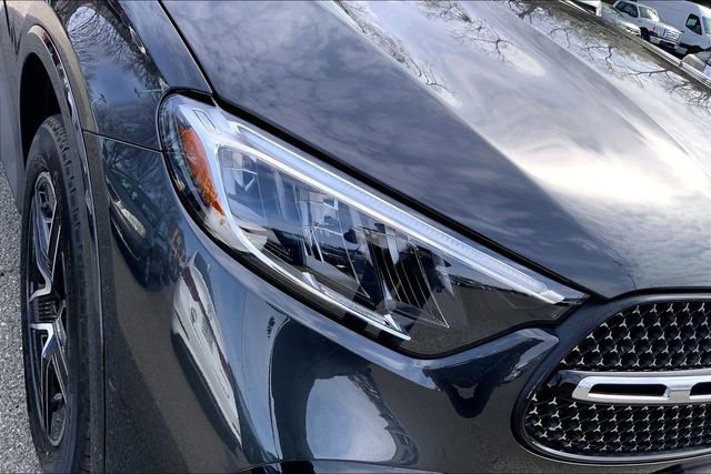 Used 2026 Mercedes-Benz GLC 300 4MATIC image 23