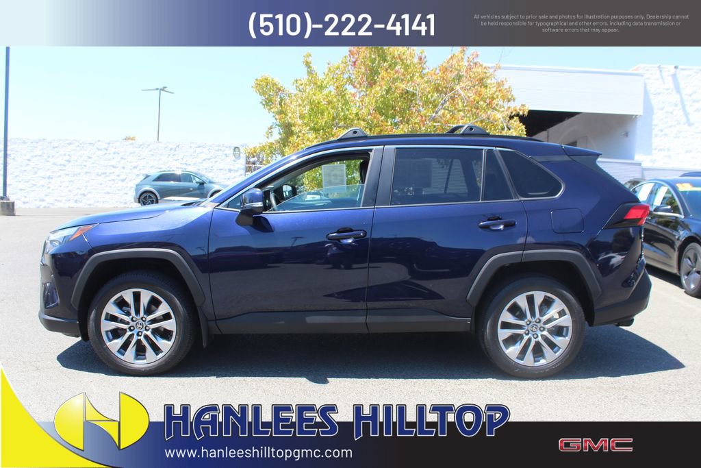Used 2023 Toyota RAV4 XLE Premium FWD image 2