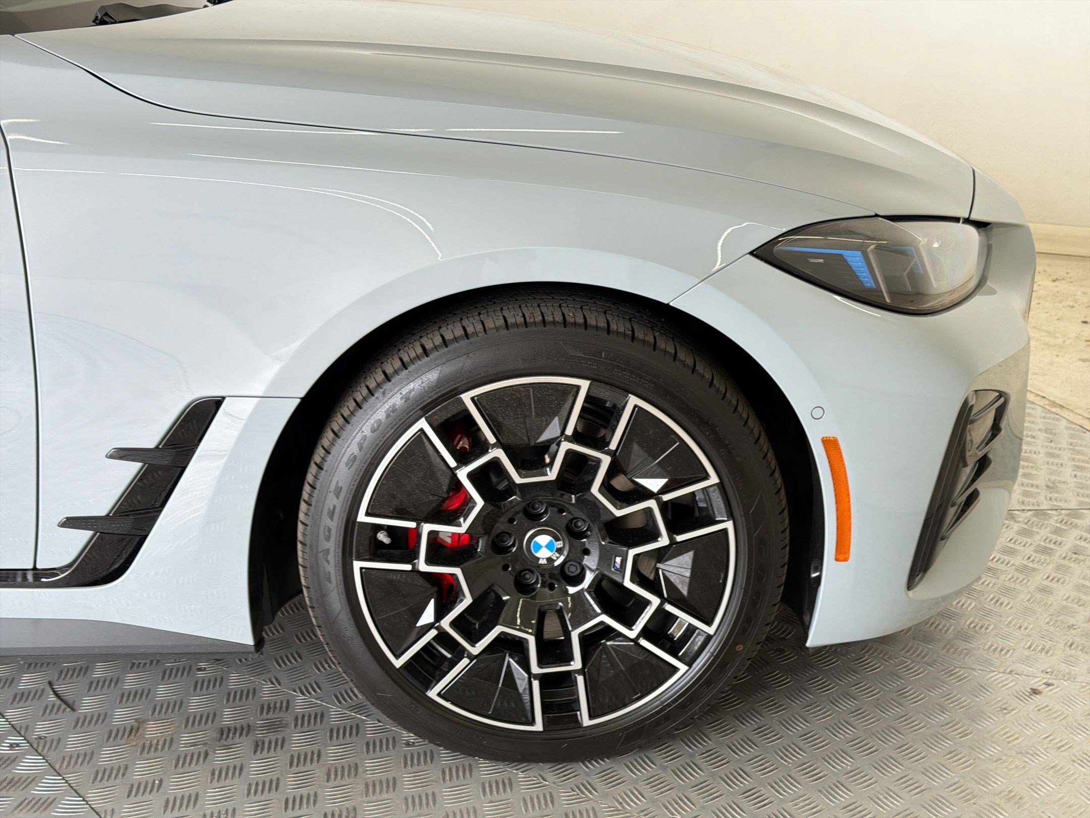 New 2026 BMW i4 xDrive40i w/ M Sport Package AWD/4WD image 12