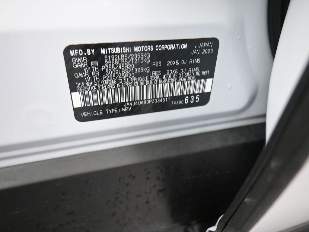 Used 2023 Mitsubishi Outlander SE Black Edition image 20