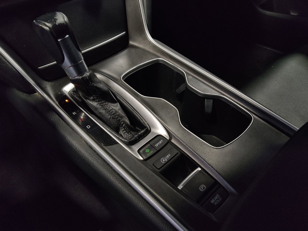 Used 2022 Honda Accord Sport image 26