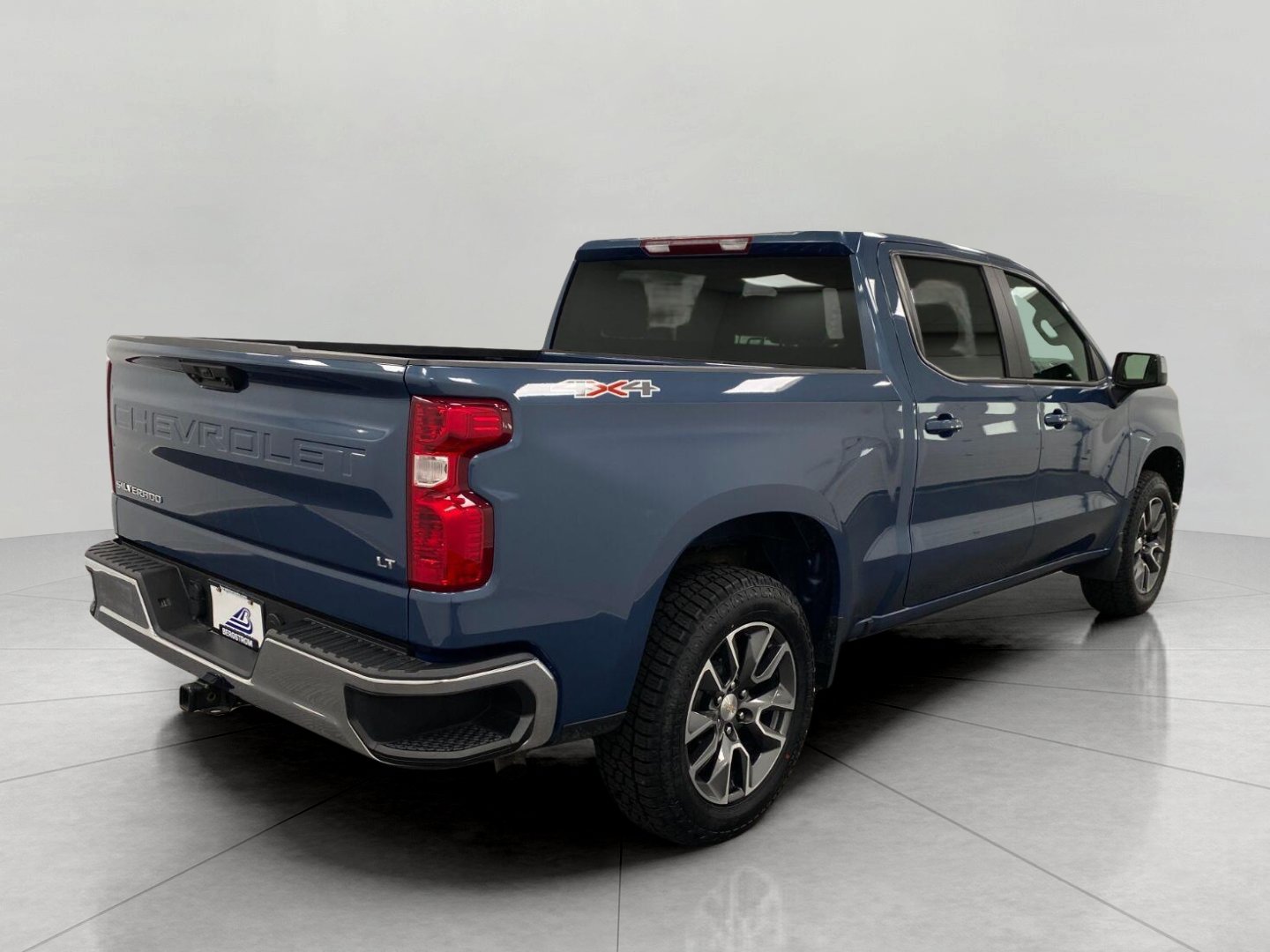 Used 2024 Chevrolet Silverado 1500 LT AWD/4WD image 33