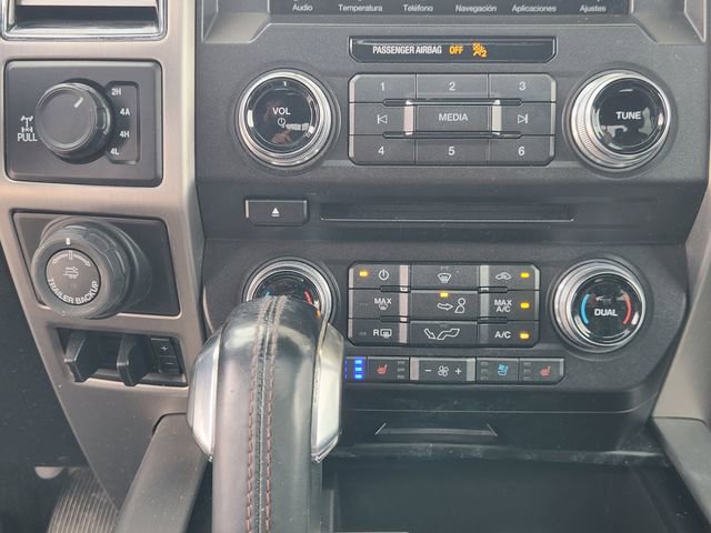 Used 2018 Ford F150 Platinum w/ Equipment Group 701A Luxury image 17