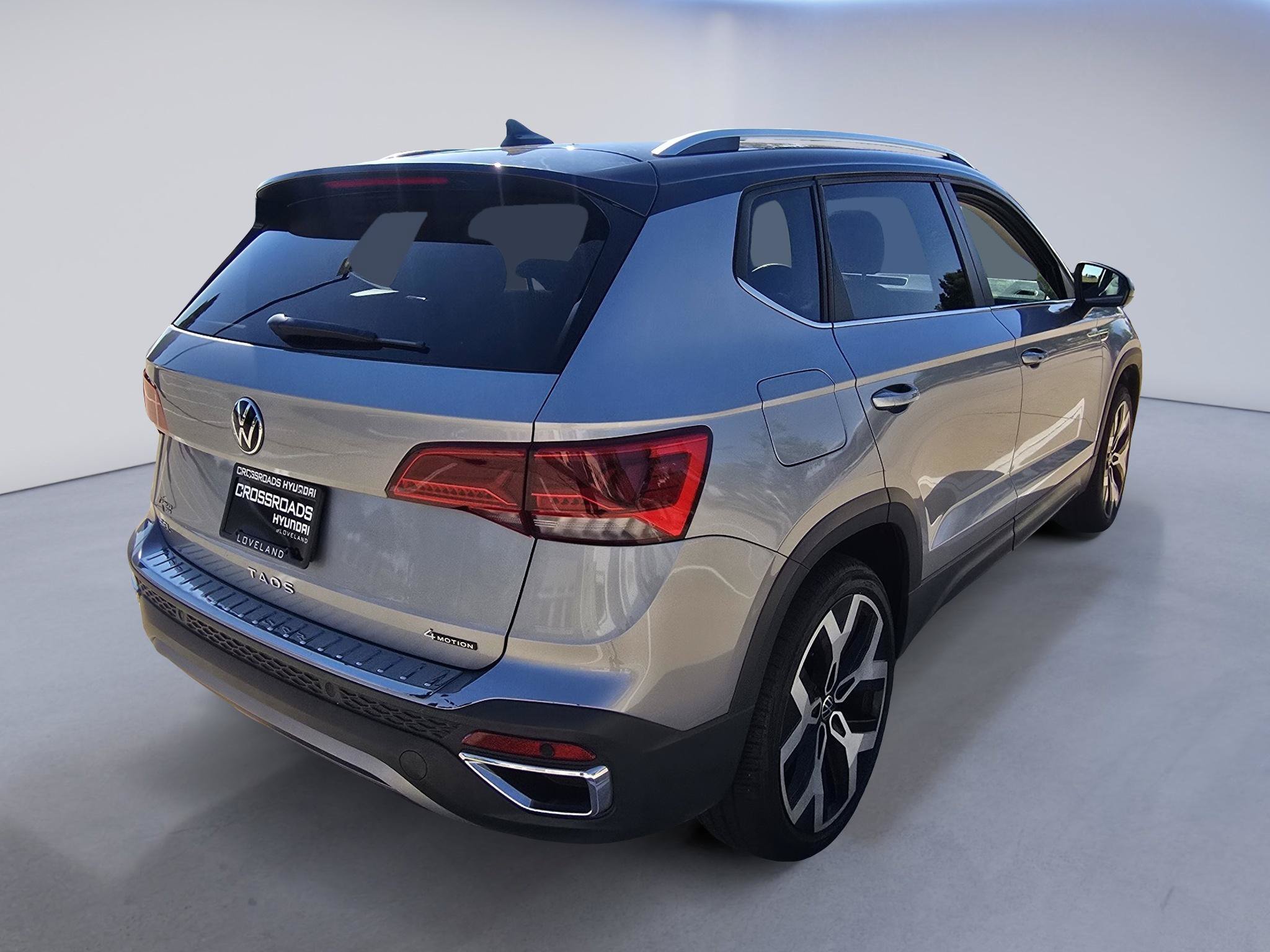 Used 2023 Volkswagen Taos SEL AWD/4WD image 6