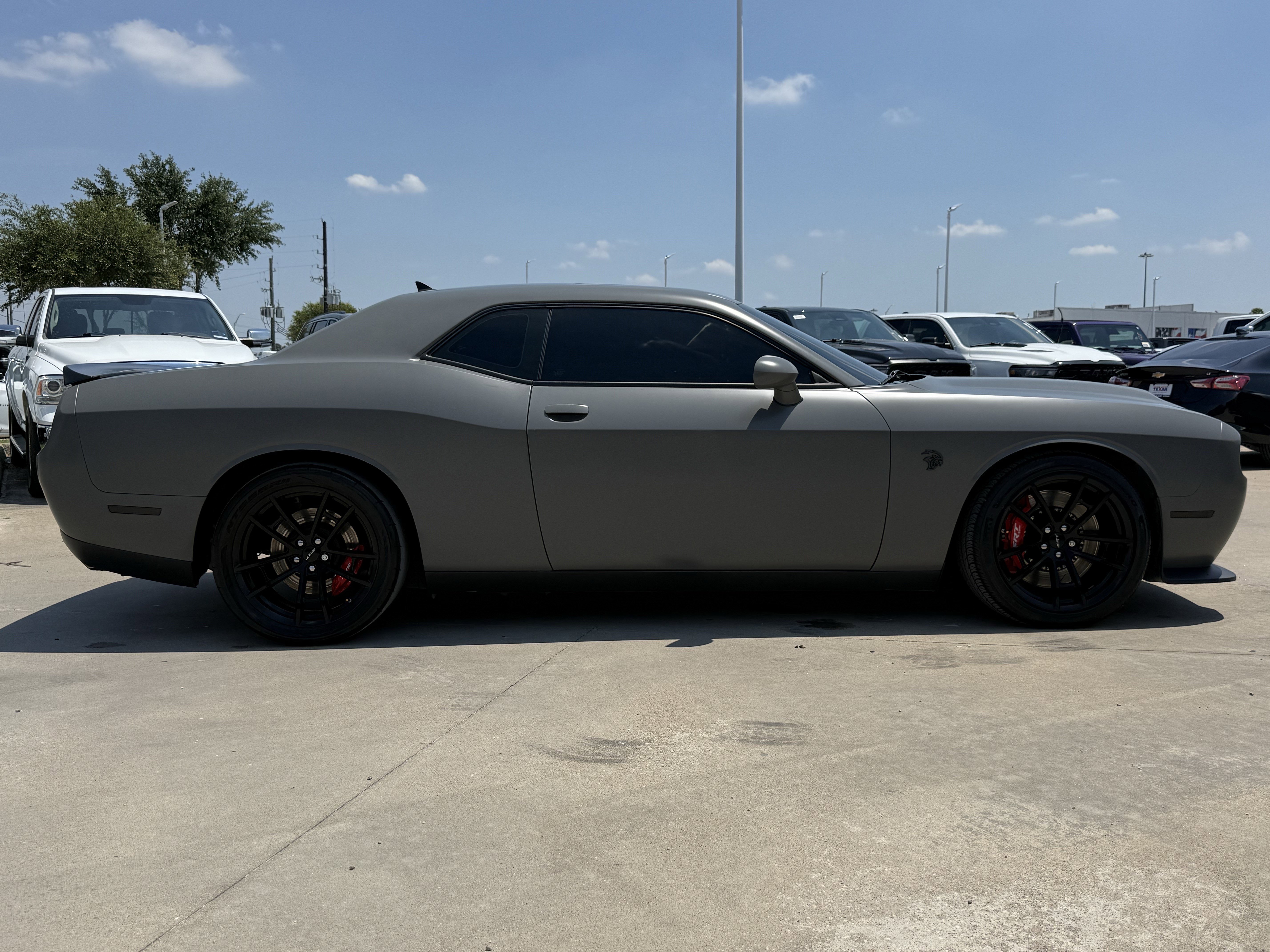 Used 2023 Dodge Challenger SRT Hellcat RWD image 3