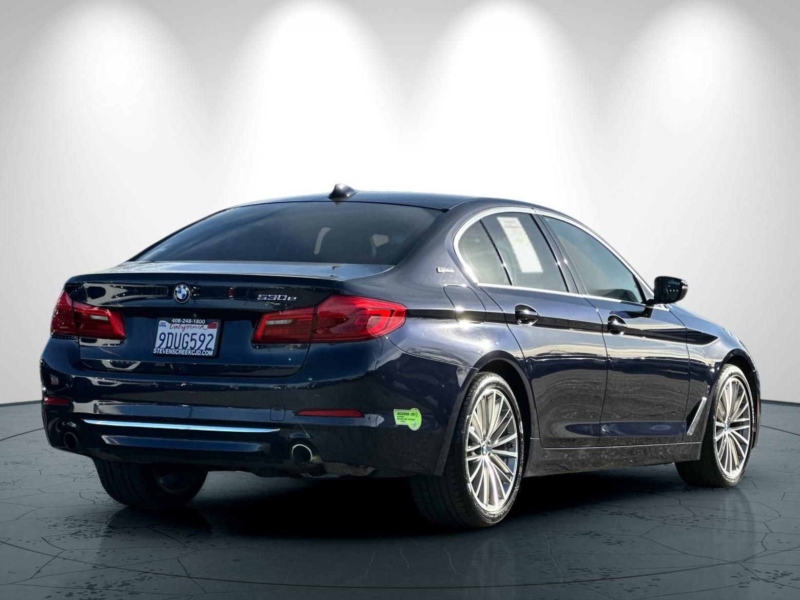Used 2019 BMW 530e image 4
