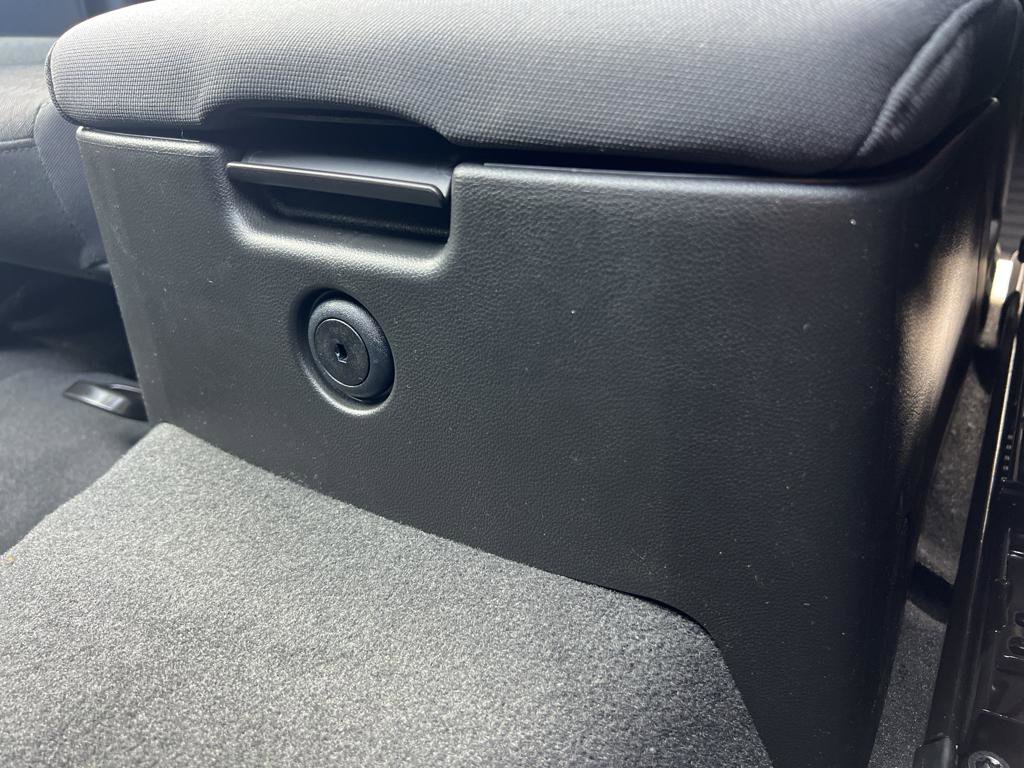 New 2026 GMC Sierra 2500 SLE image 30