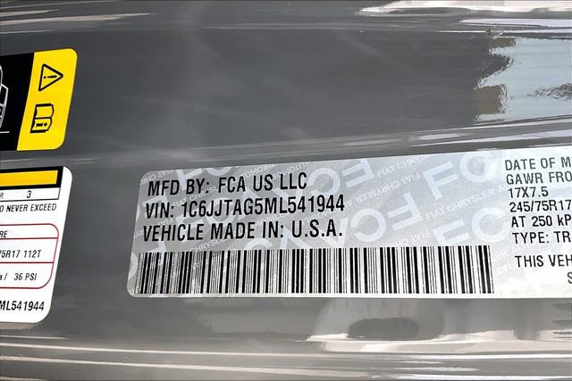 Used 2021 Jeep Gladiator Sport image 20