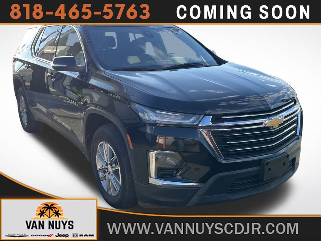 Used 2023 Chevrolet Traverse LT