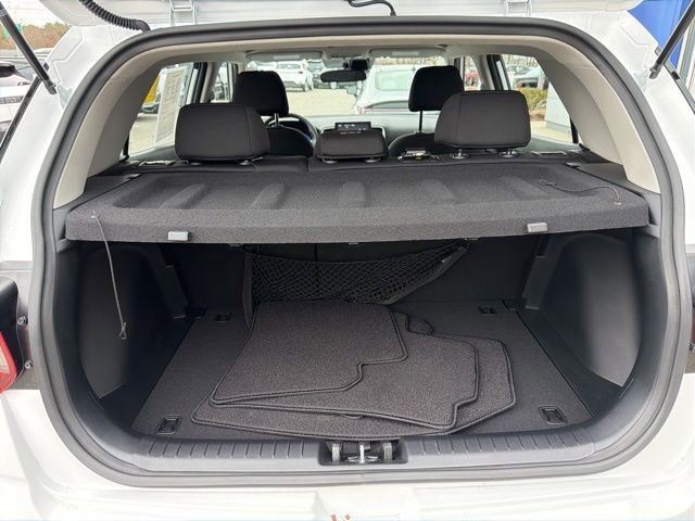 Certified 2026 Hyundai Venue SE image 33