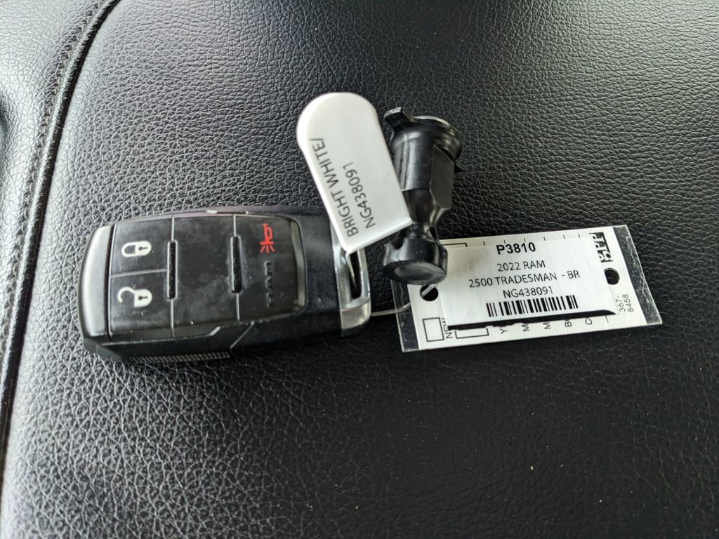 Used 2022 RAM 2500 Tradesman w/ Chrome Appearance Group image 33