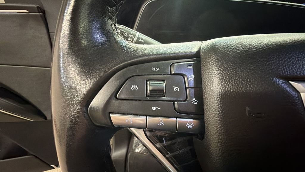 Used 2024 Cadillac Escalade Sport AWD/4WD image 22