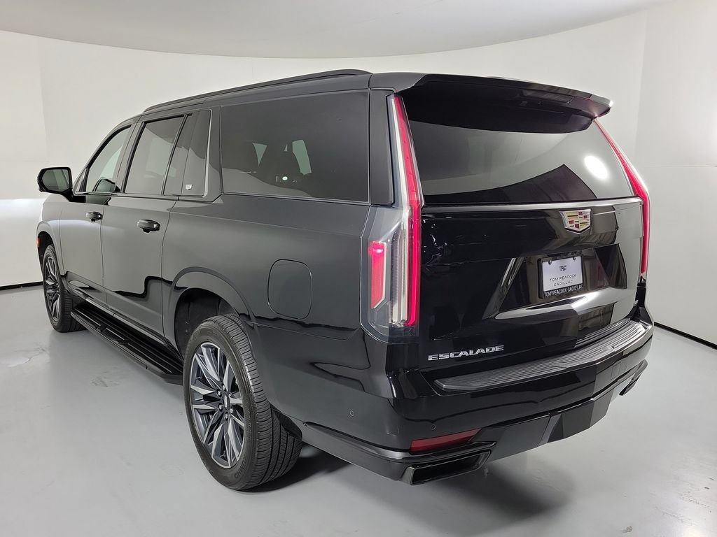 Certified 2024 Cadillac Escalade ESV Sport AWD/4WD image 4