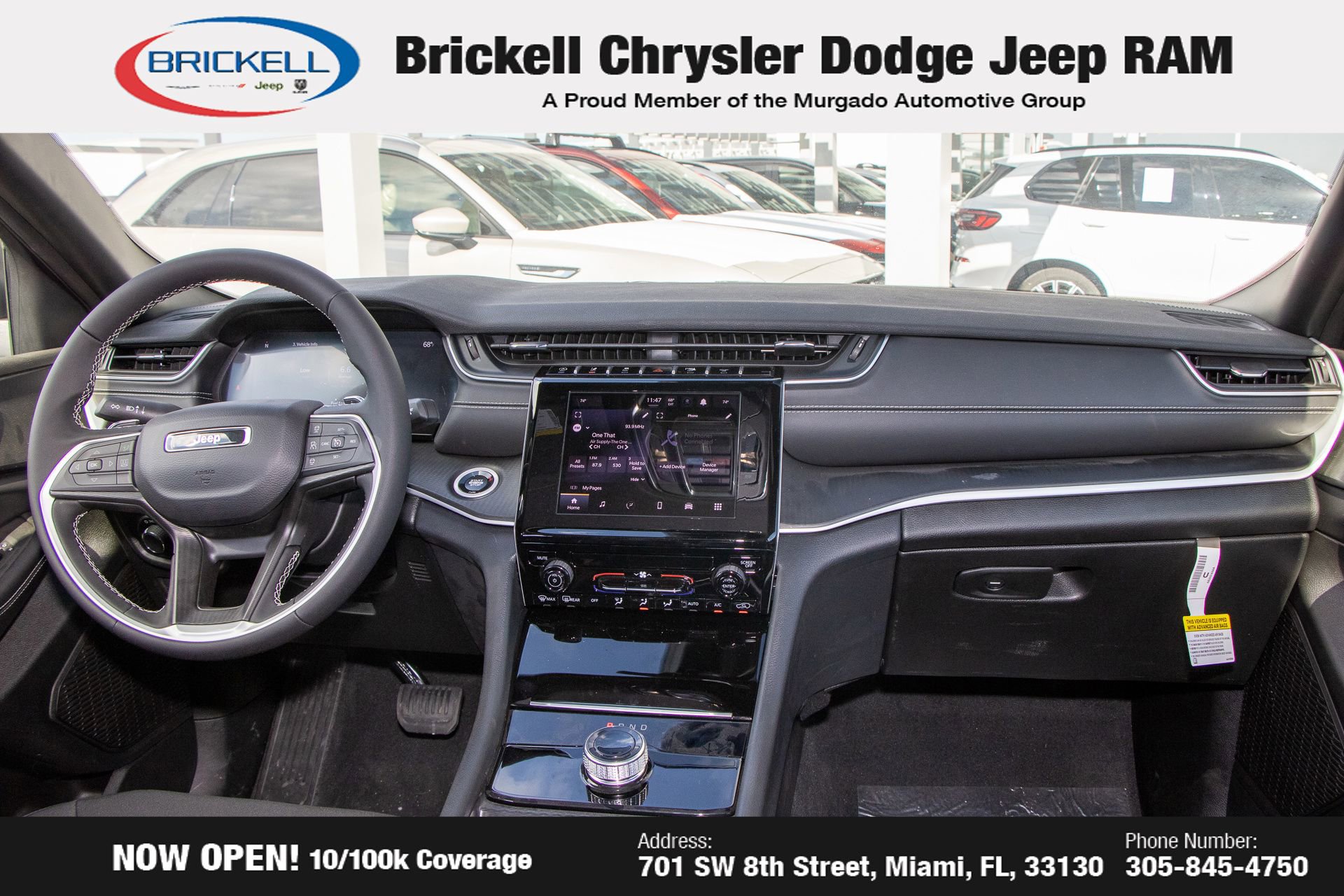 Used 2025 Jeep Grand Cherokee L Laredo image 21