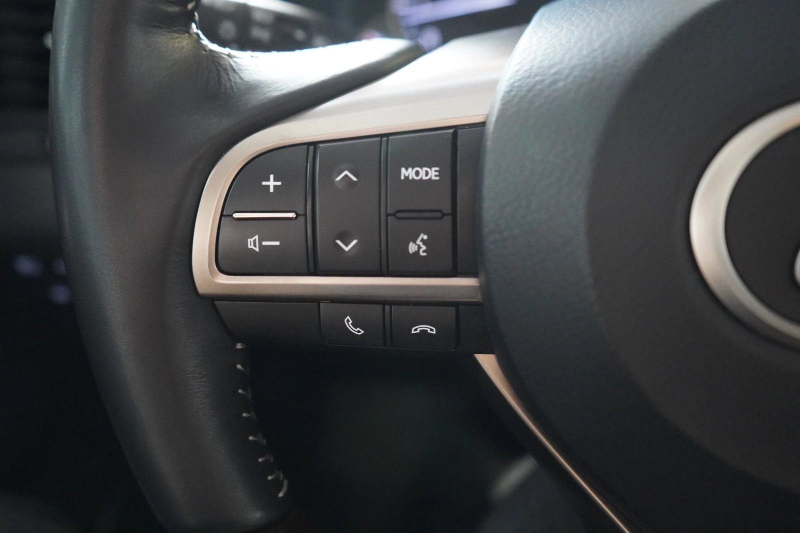 Used 2019 Lexus RX 350L FWD image 10