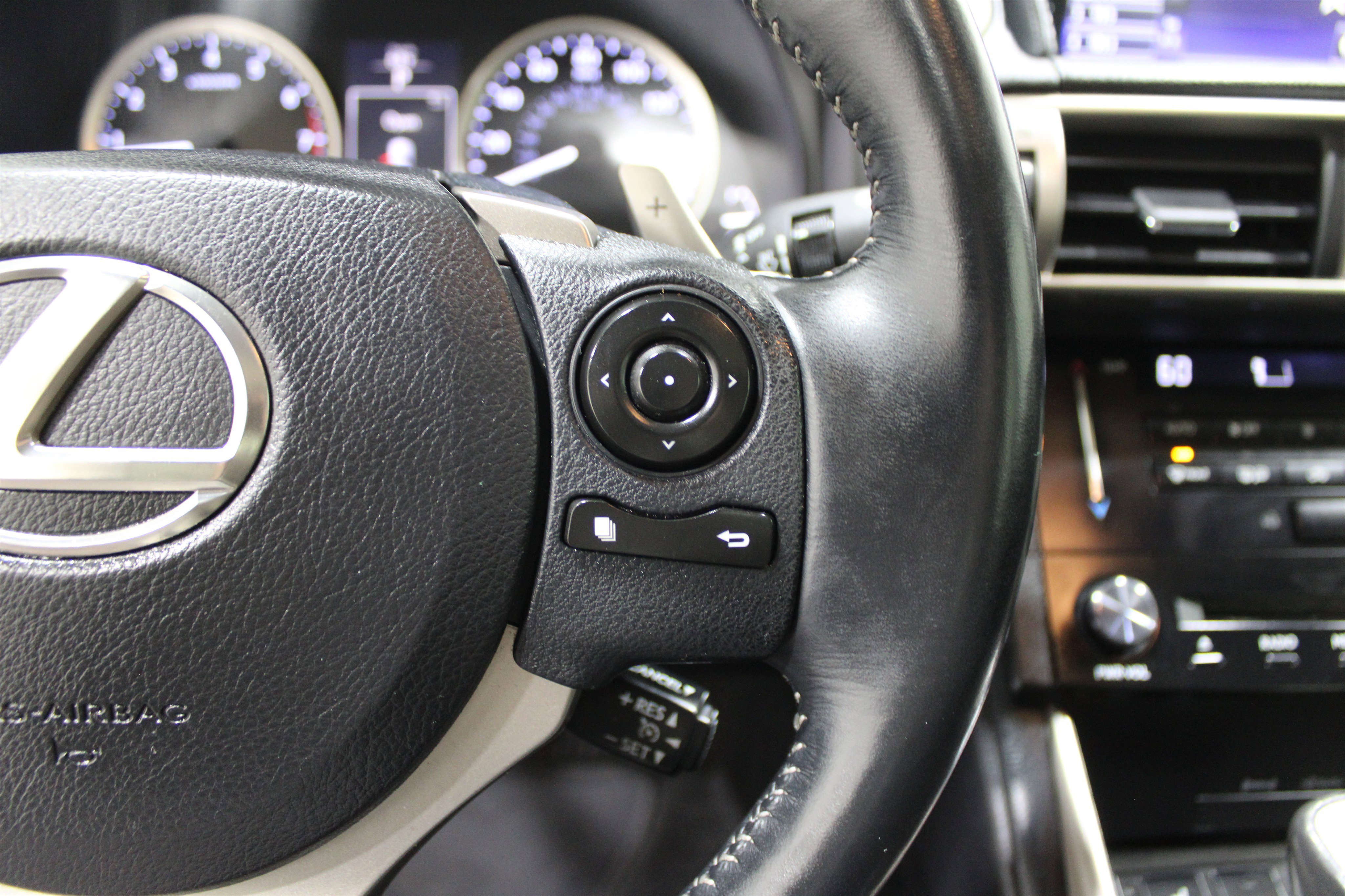 Used 2014 Lexus IS 350 AWD w/ Navigation Package image 11