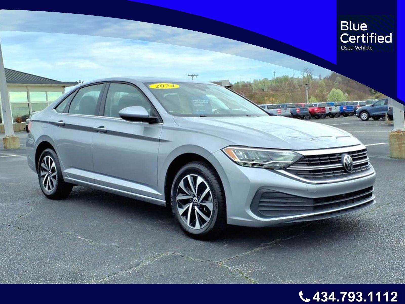 Used 2024 Volkswagen Jetta S image 1