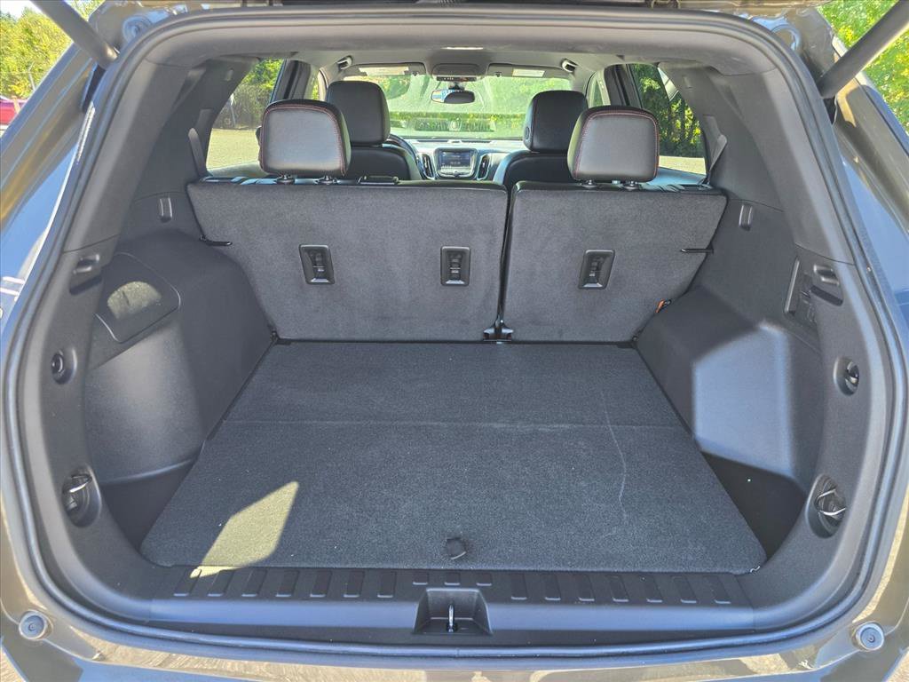 Used 2024 Chevrolet Equinox RS FWD image 24