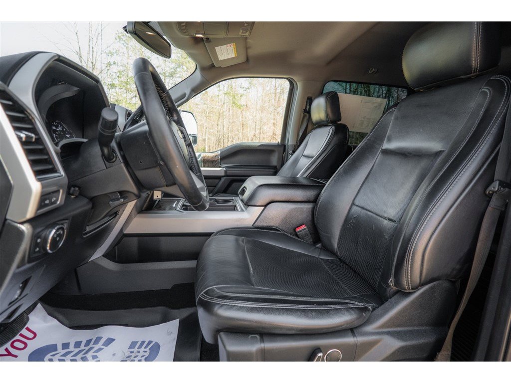 Used 2019 Ford F250 Lariat w/ Lariat Value Package image 17