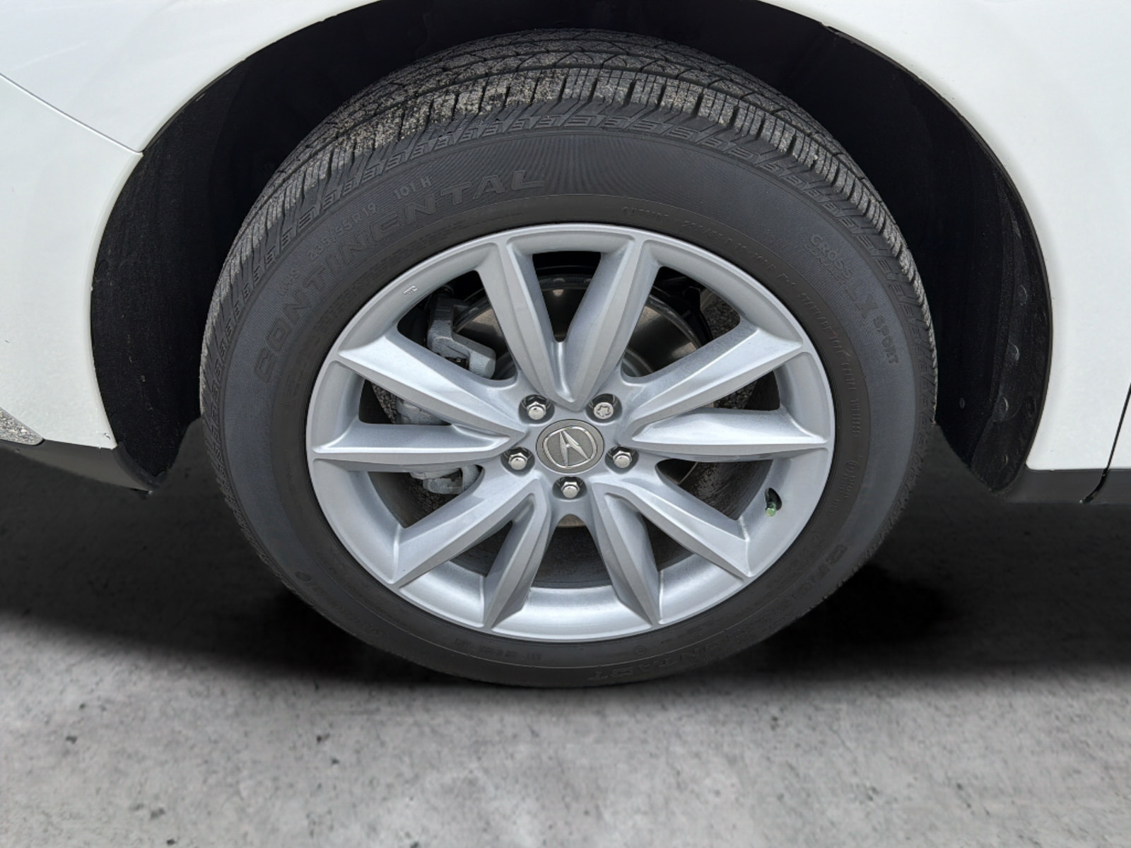 Used 2024 Acura RDX SH-AWD image 15