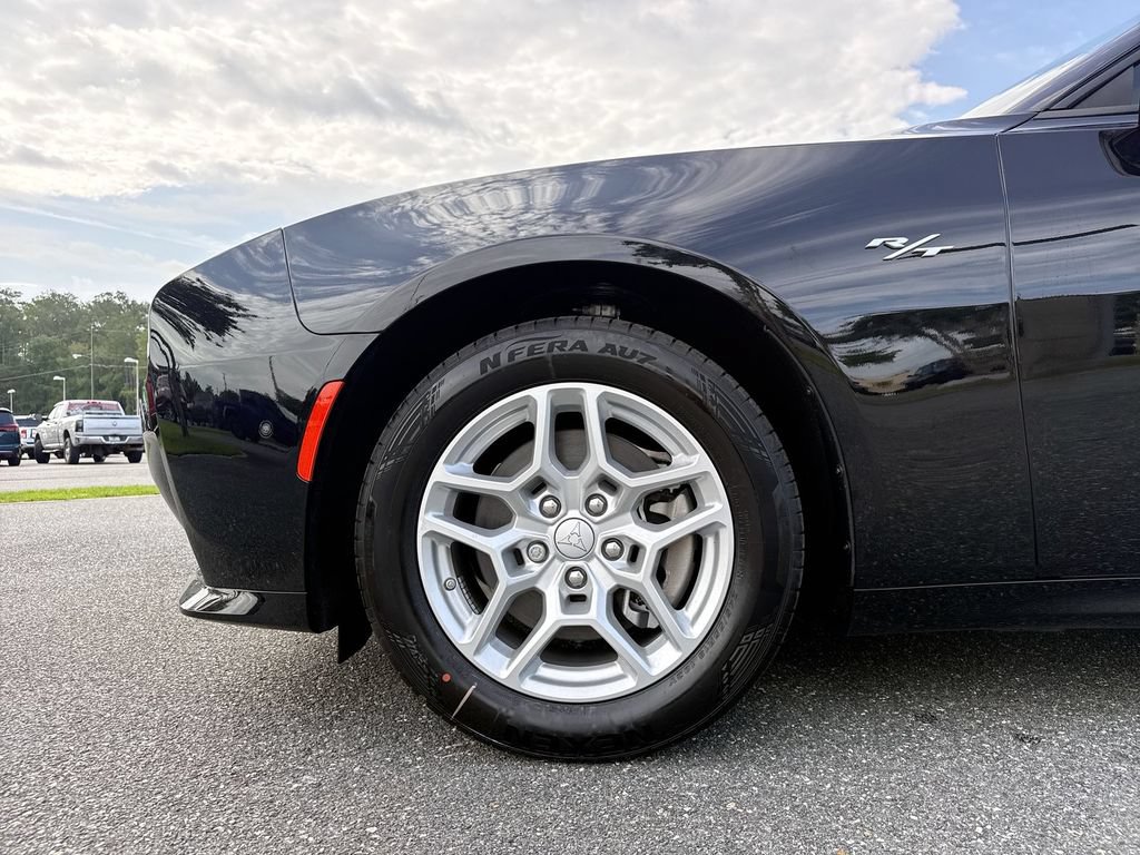 New 2026 Dodge Charger R/T w/ Driver Convenience Group AWD/4WD image 11