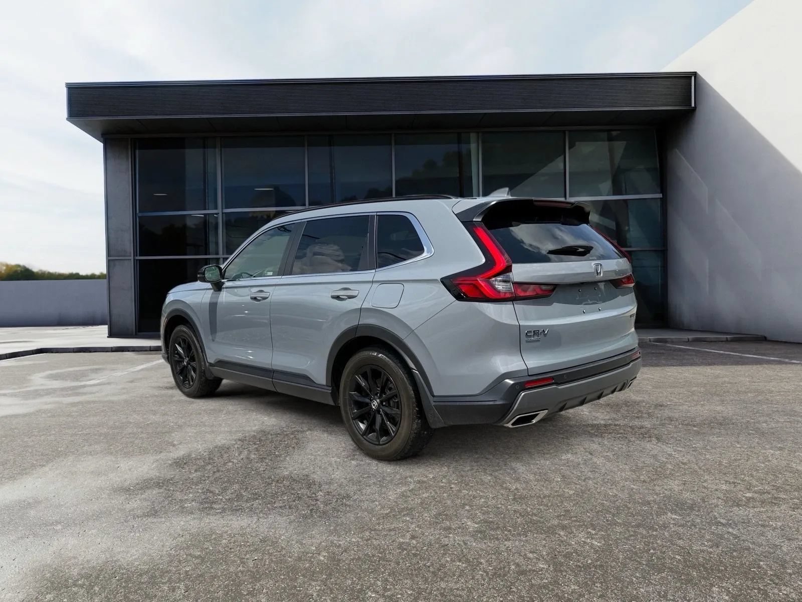 Used 2025 Honda CR-V Sport-L image 4