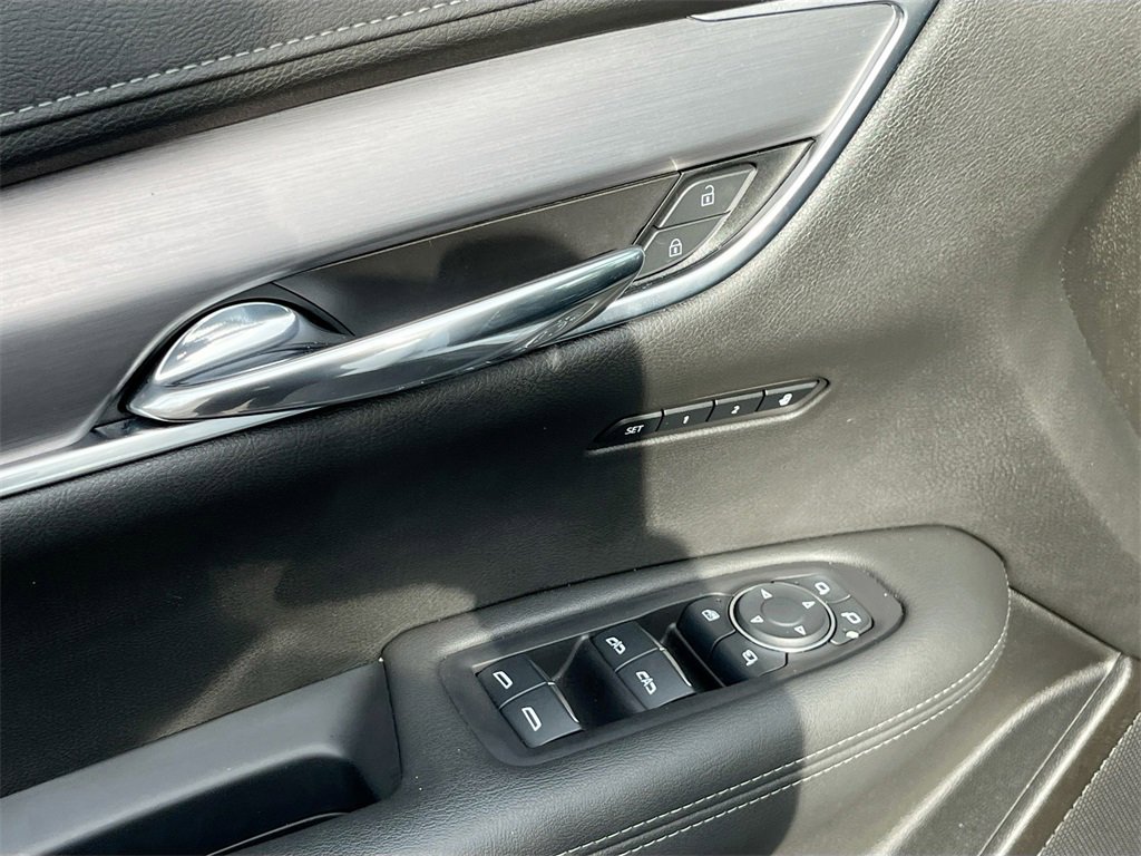 Certified 2024 Cadillac XT6 Luxury w/ LPO, Floor Liner Package image 17