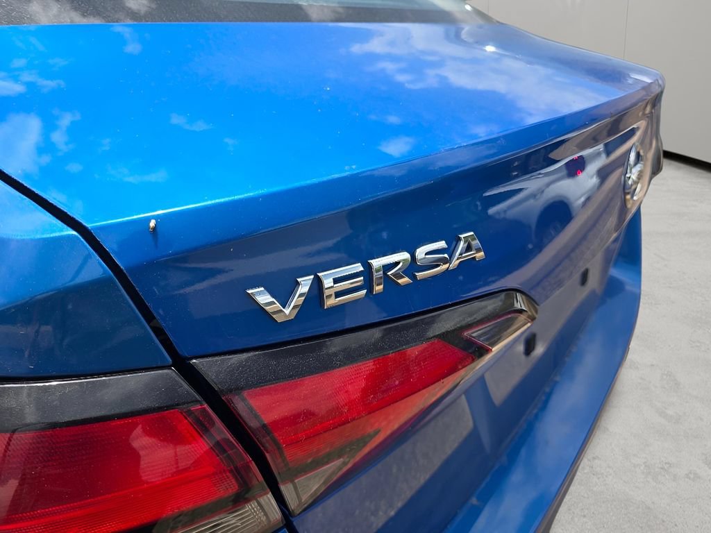 Used 2020 Nissan Versa SV FWD image 17