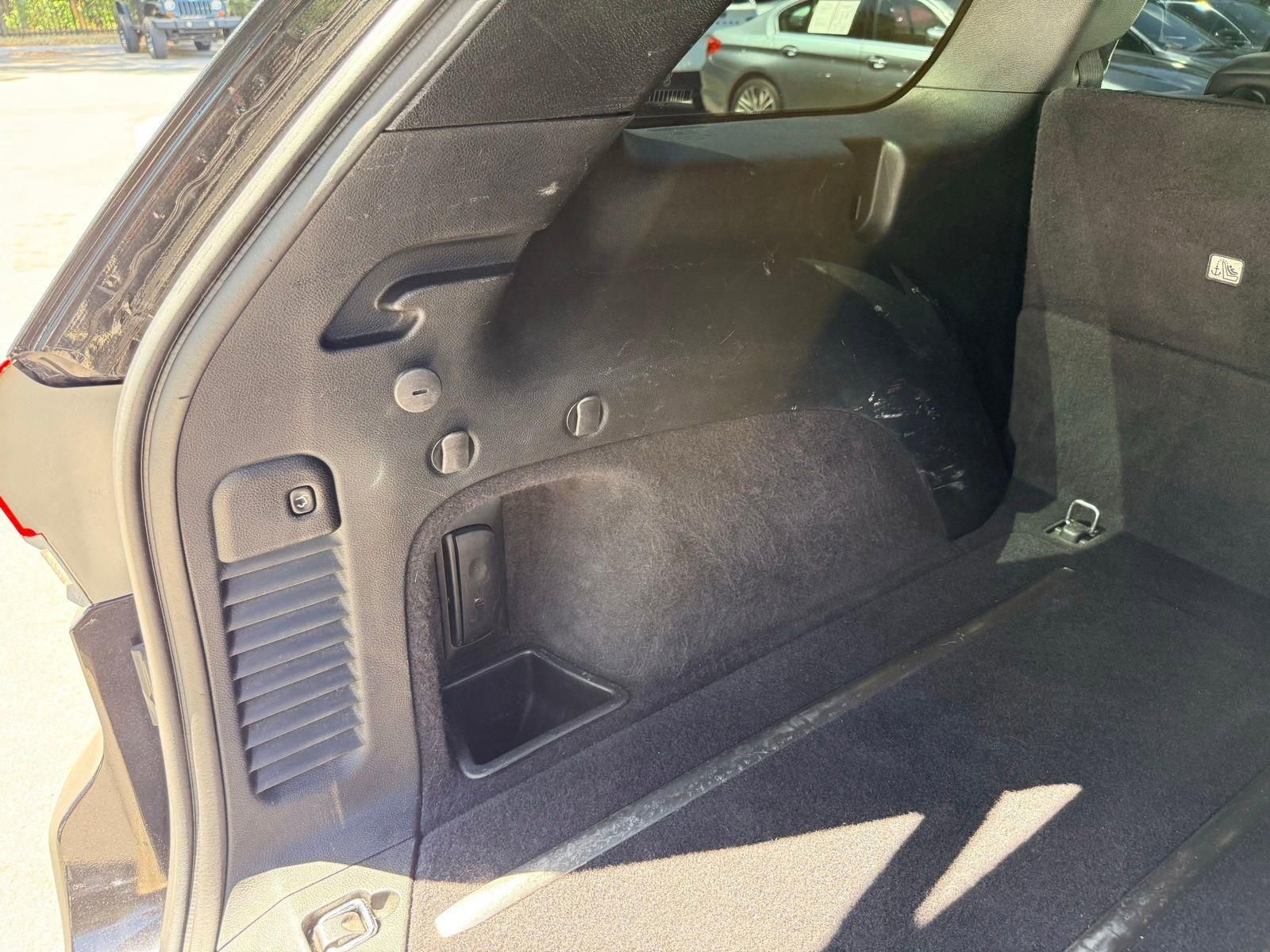 Used 2014 Jeep Grand Cherokee Overland AWD/4WD image 13