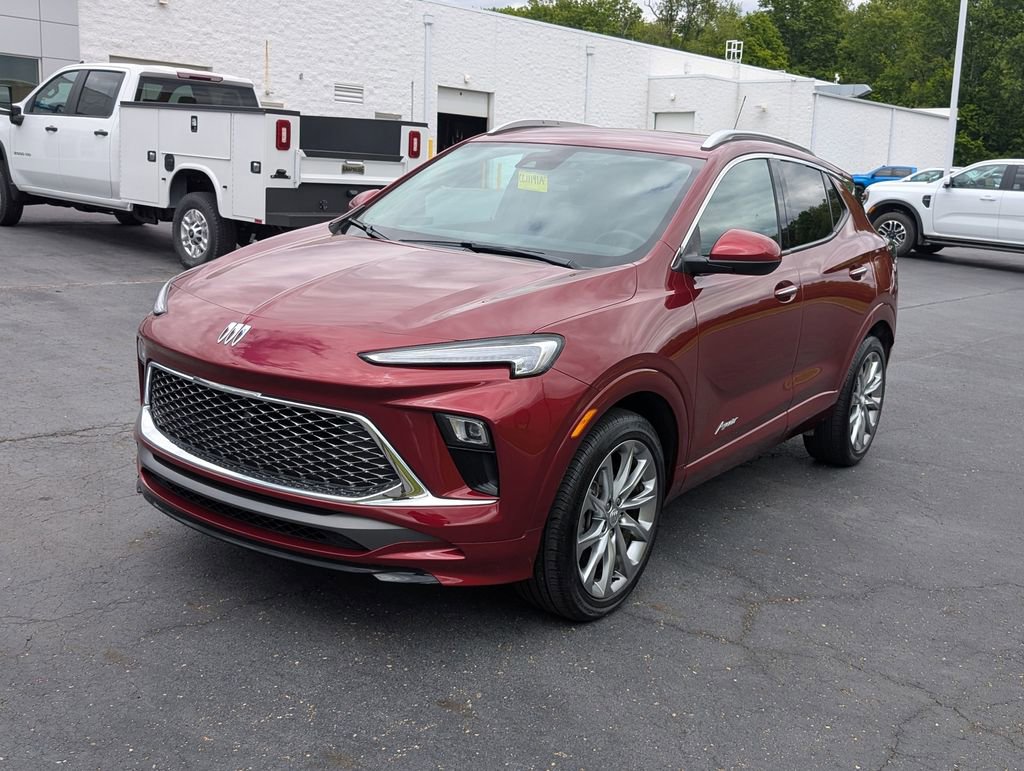 Used 2024 Buick Encore GX Avenir w/ Avenir Convenience Package FWD image 3