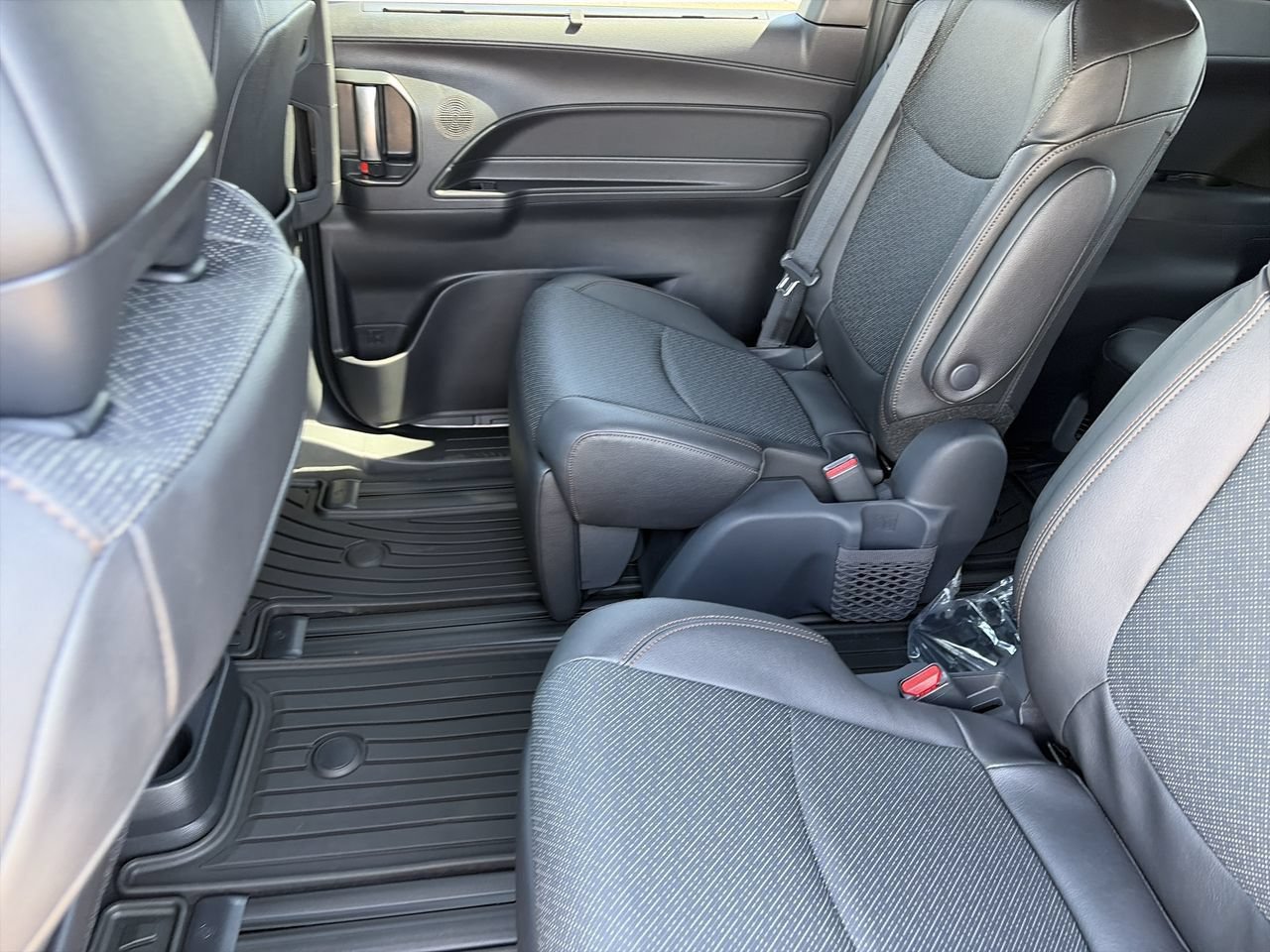 New 2026 Toyota Sienna Limited FWD image 20