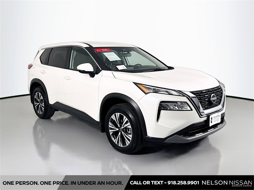 Certified 2023 Nissan Rogue SV image 3