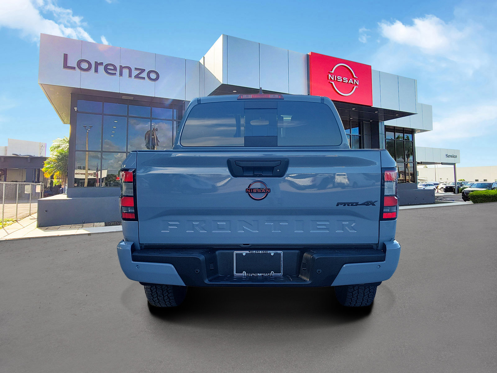 Used 2024 Nissan Frontier PRO-4X w/ Technology Package AWD/4WD image 6