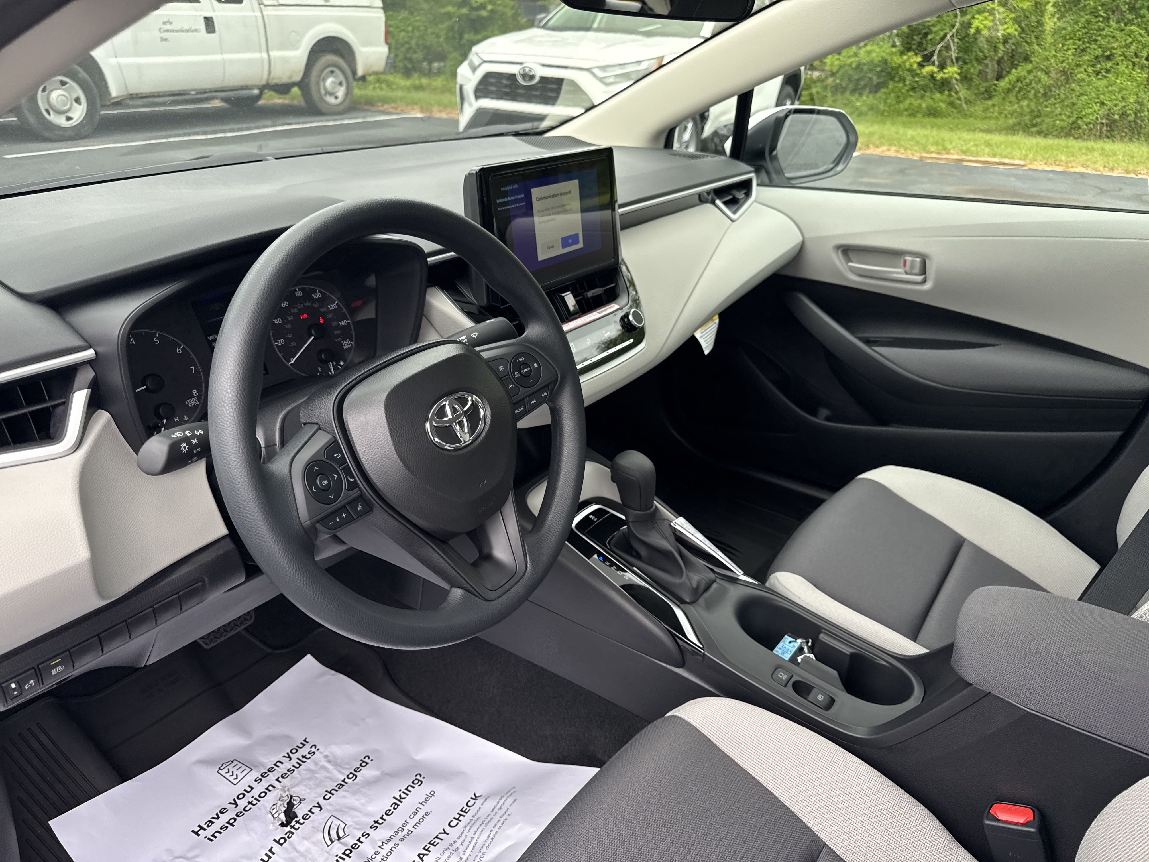 New 2025 Toyota Corolla LE w/ Convenience Package FWD image 15