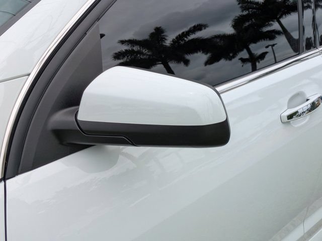Used 2017 Chevrolet SS RWD image 12