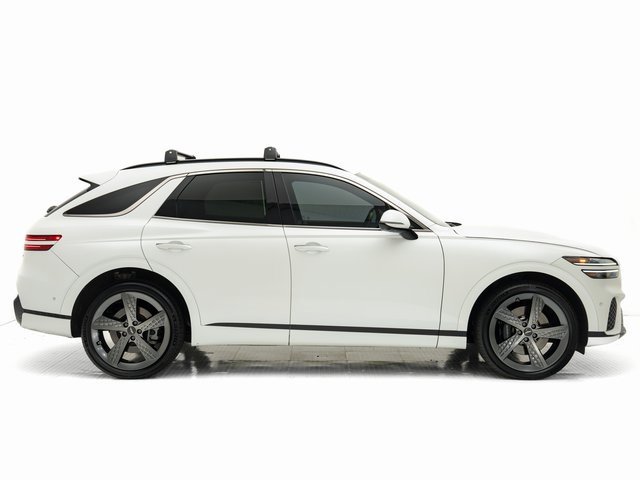 Used 2022 Genesis GV70 3.5T Sport w/ Sport Prestige Package image 30