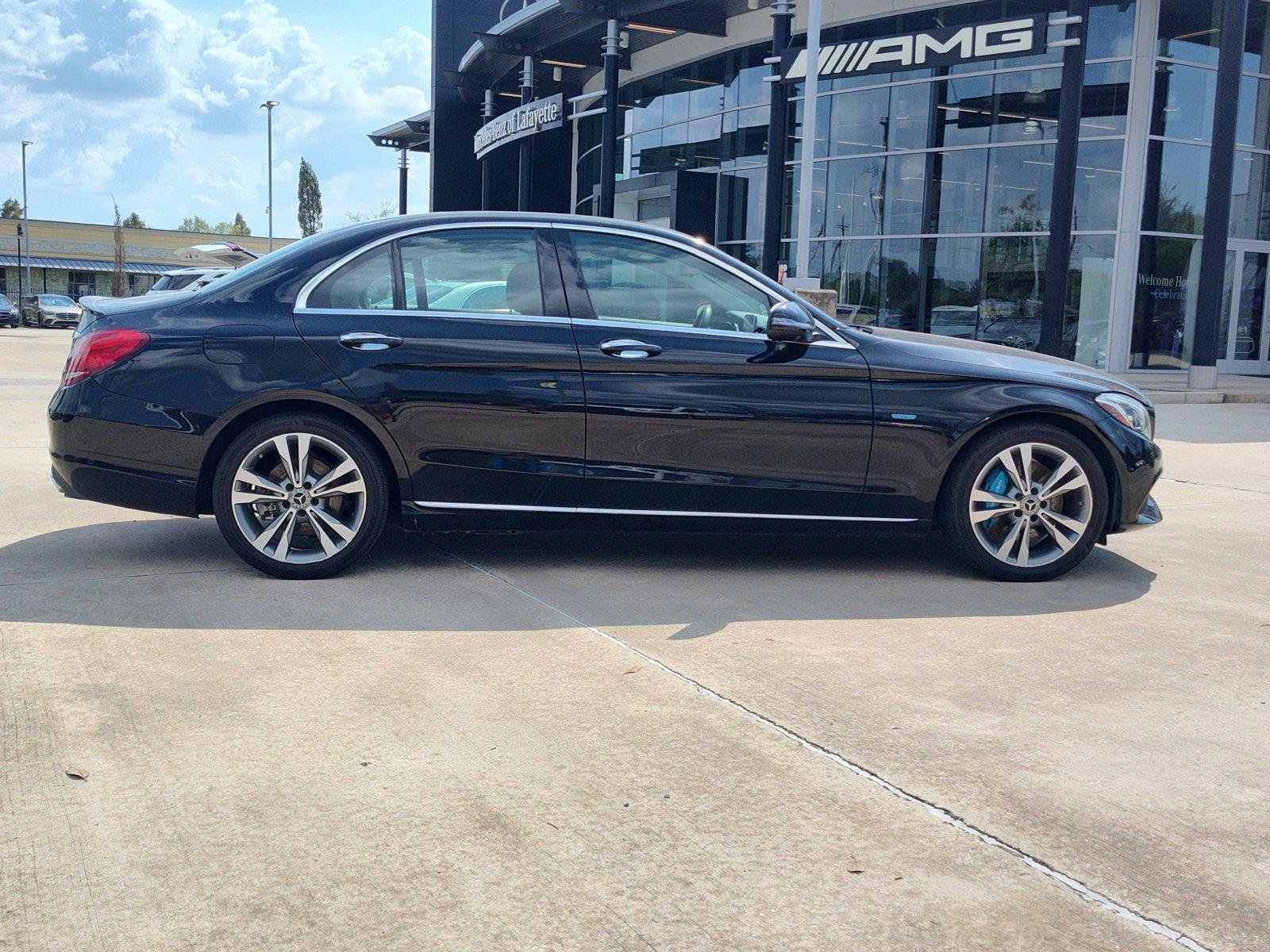Used 2017 Mercedes-Benz C 350e Sedan image 7