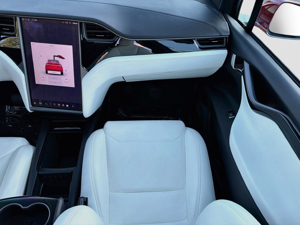Used 2018 Tesla Model X 100D AWD/4WD image 18