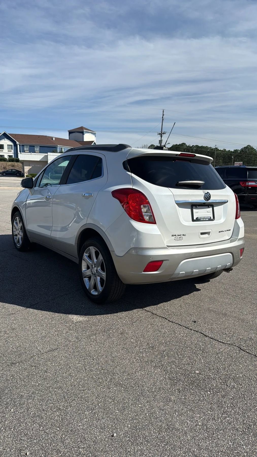 Used 2015 Buick Encore Premium w/ Experience Buick Package image 5